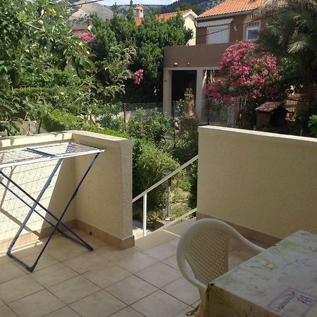 Apartment Biserka Barbat na Rabu ภายนอก รูปภาพ